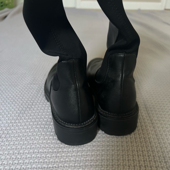 Express Boots - Picture 4 of 7